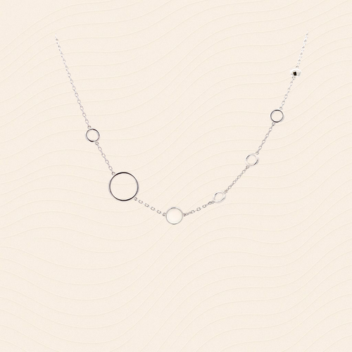 Elegant Silver Circle Pendant Necklace